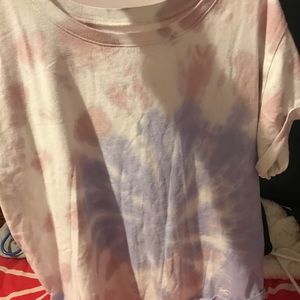 2 hollister crop tops